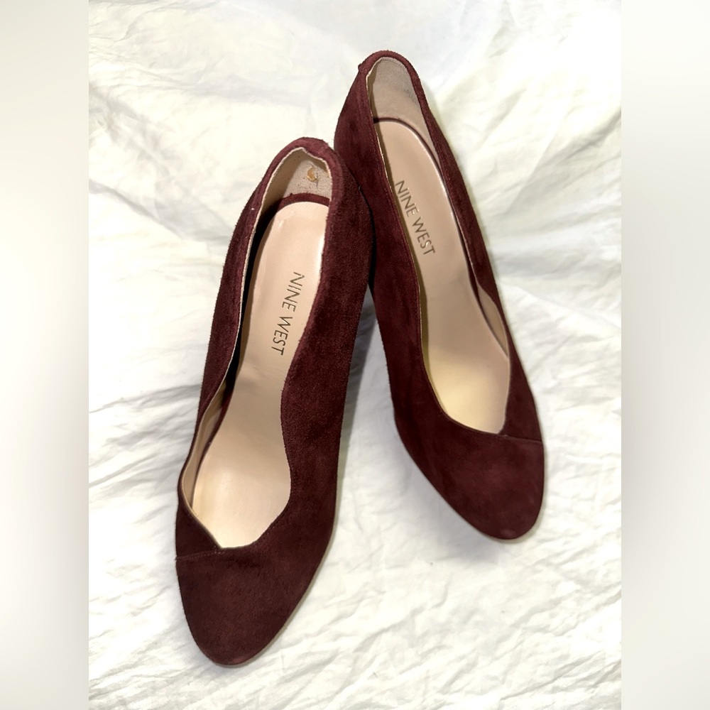 Nine West stiletto heels size 7